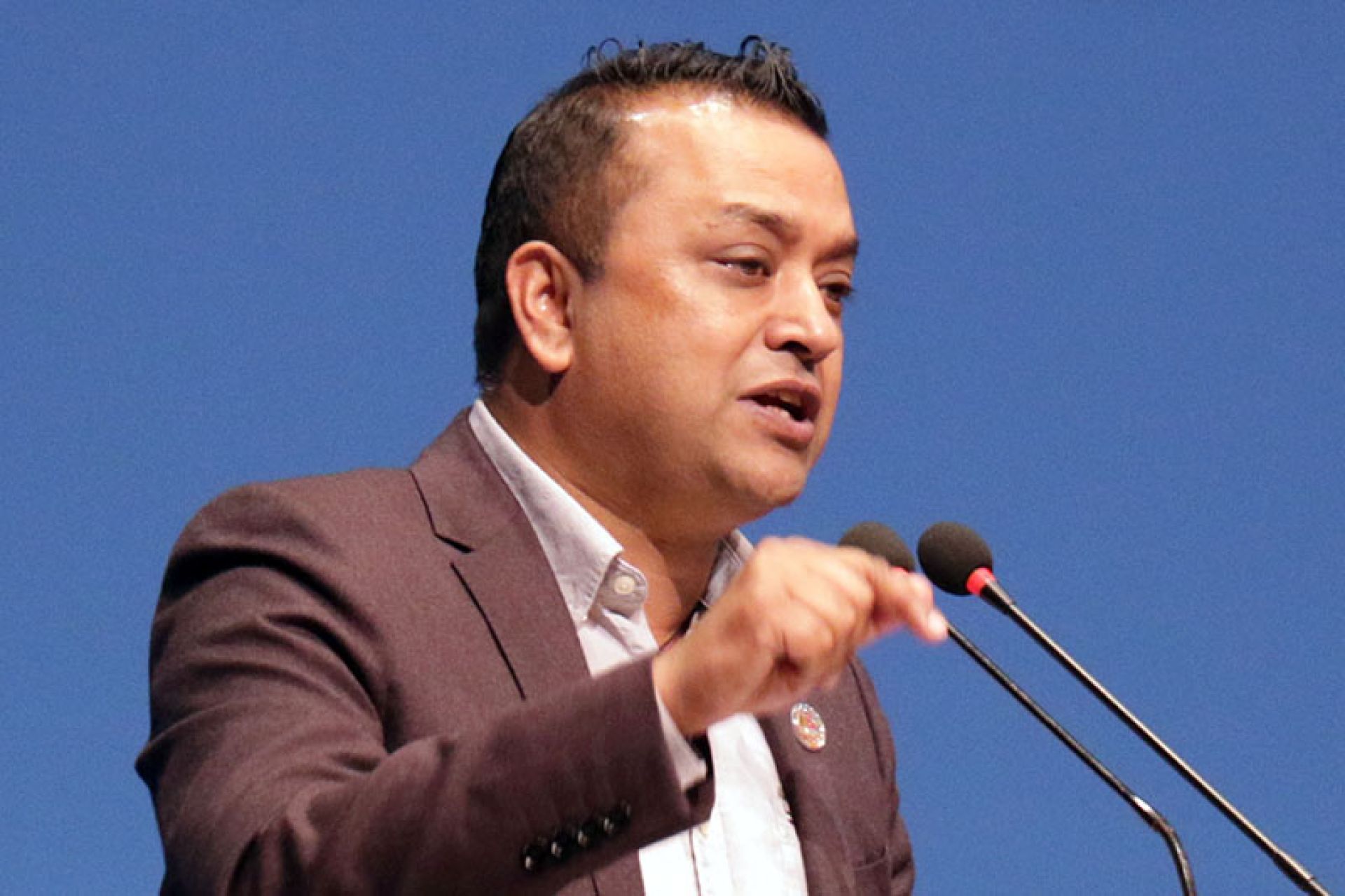 बदनियतले काम गर्ने लघुवित्तलाई कारबाही गर्न गगन थापाको माग