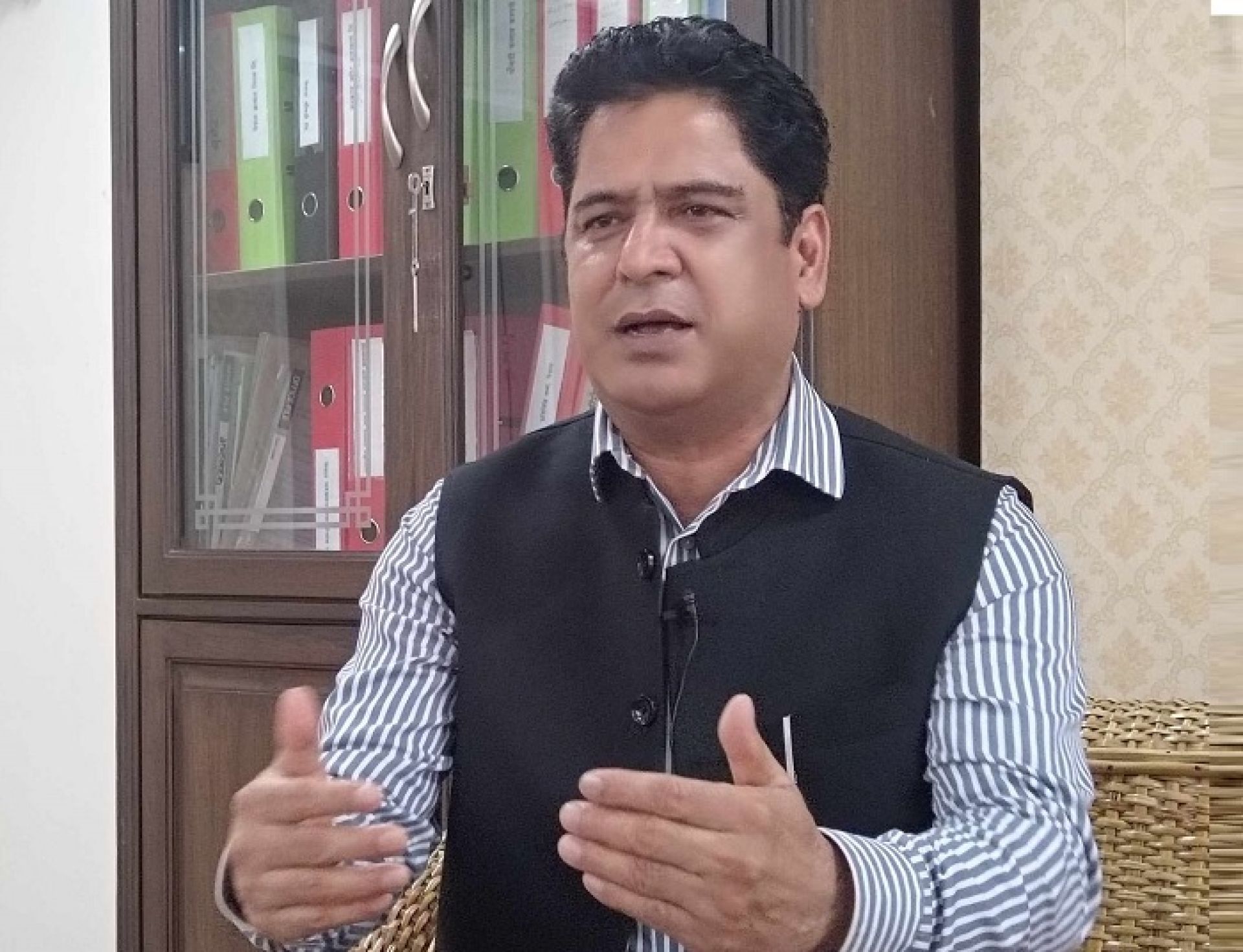 ‘खानी सञ्चालनमा वन बाधक बन्दा बर्सेनि पाँच खर्बभन्दा बढीको ढुङ्गा, गिटी र बालुवा खेर गए’ 