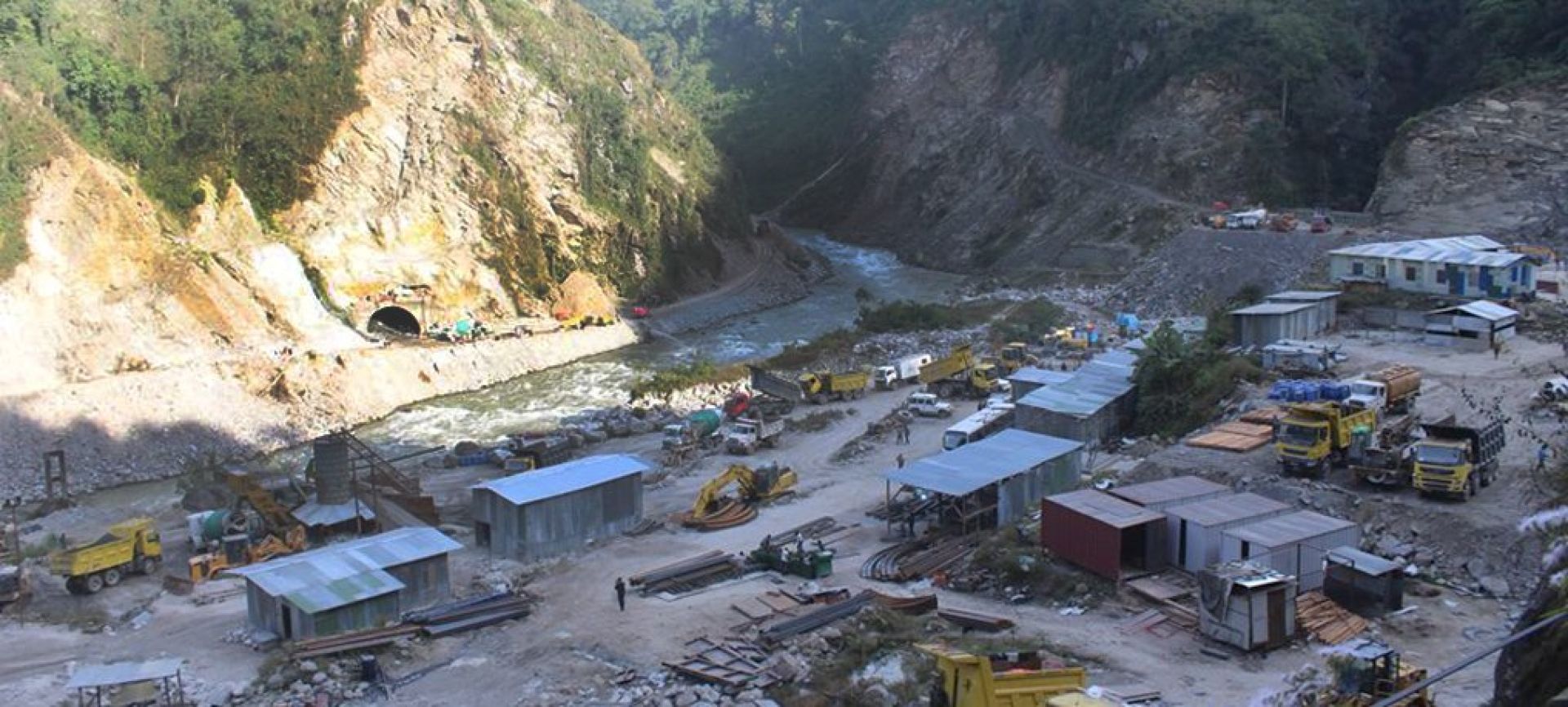 अरुण तेस्रो जलविद्युत् आयोजनाकाे मुआब्जा विवाद मिल्यो, ७० दिनपछि खुल्यो प्रवेशमार्ग